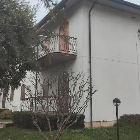 Mini Paradise 公寓 佩斯基耶拉德加达