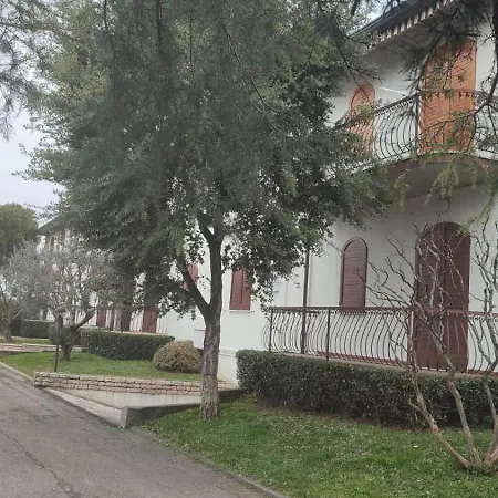 Mini Paradise Διαμέρισμα Πεσκιέρα ντελ Γκάρντα